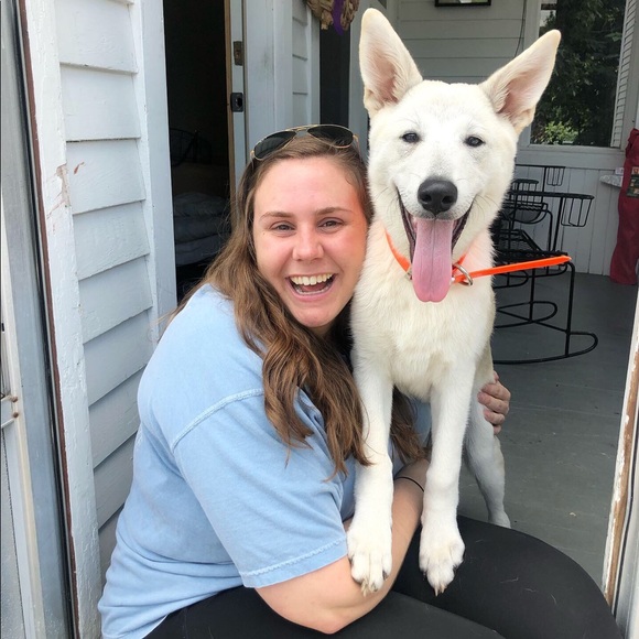 Meet your Posher, Janiece - Picture 4 of 5